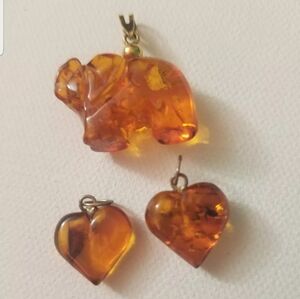 Vintage Handmade Baltic Amber Elephant Pendant Charm
